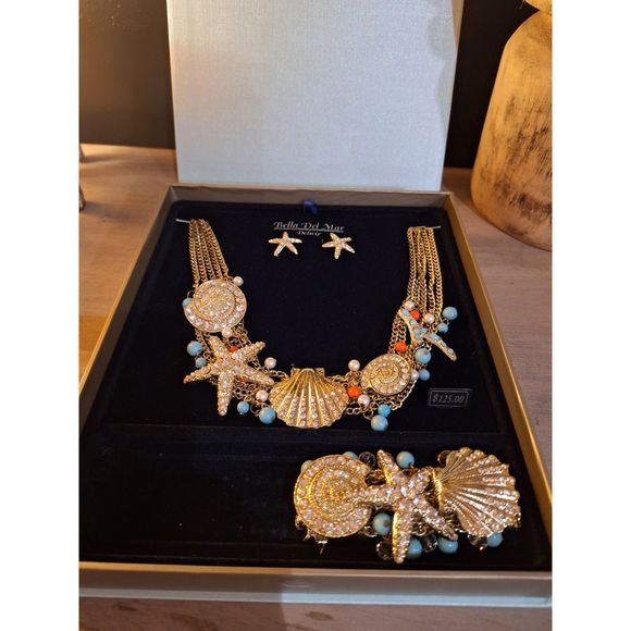 Bella Del Mar Jewelry Set Necklace Bracelet Earrings - Picture 1 of 10
